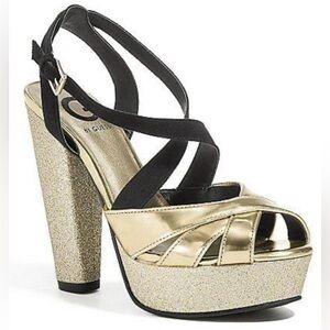 Guess black and gold high heeled shoes size 5